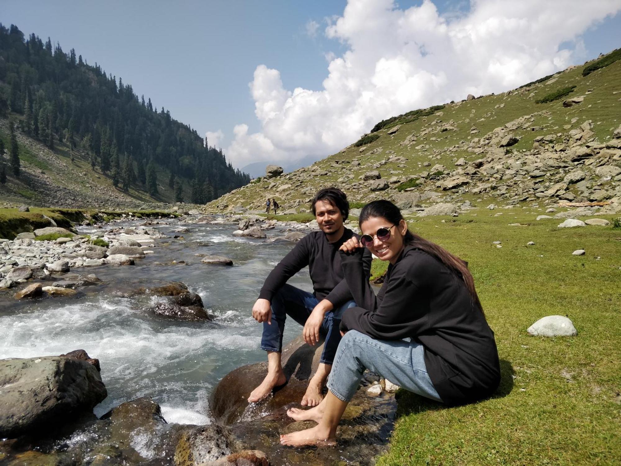 The K2 Alpine Hotel Pahalgam Exterior photo